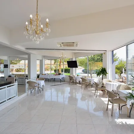 Apartment Loucerna Chania