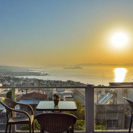 Loucerna Chania Апартаменти