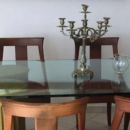 Loucerna Chania شقة
